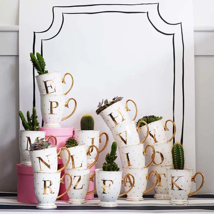 Puodelis „Alphabet dots - P“